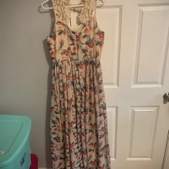 Joyfolie Floral Maxi Dress Size L - Picture 5 of 5
